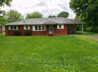 16 Garth Dr, Clarksville, TN 37040