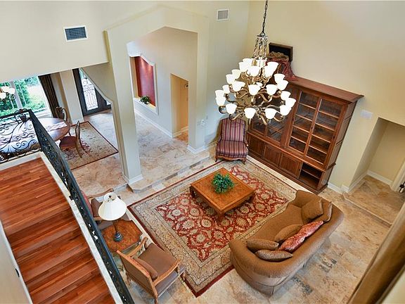 4th image of 6625 Crenshaw Dr