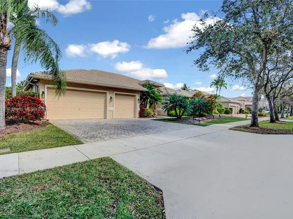 13241 Parkside Ter, Cooper City, FL 33330