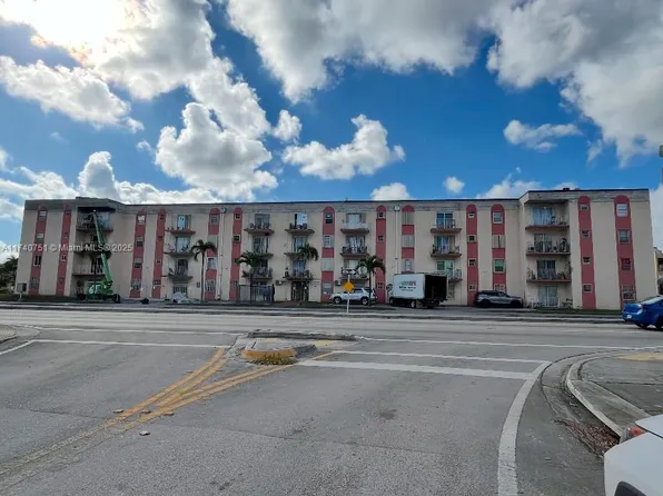6820 W Flagler St APT 101, Miami, FL 33144