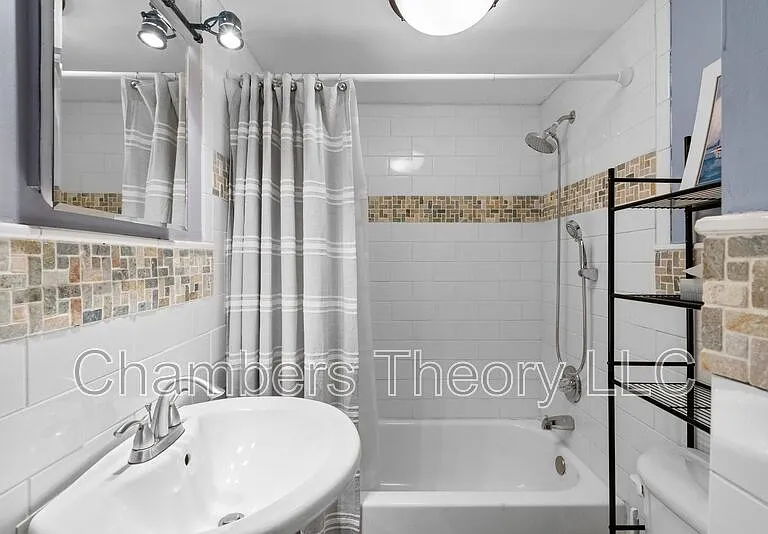3904 Lantern Dr — Photo 29