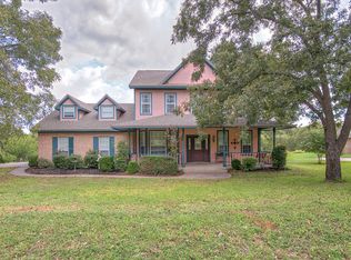 8404 Ravenswood Rd, Granbury, TX 76049