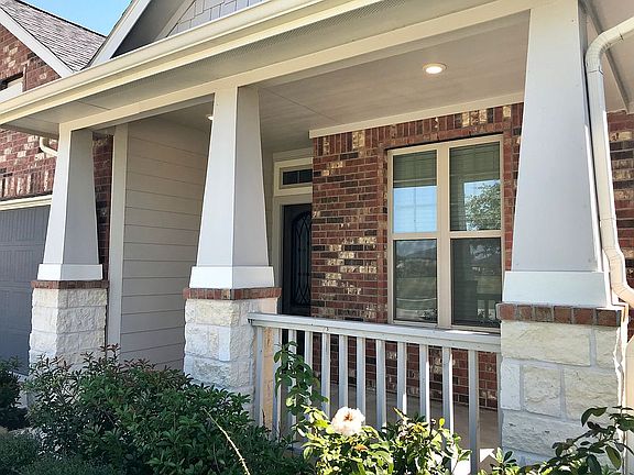 2nd image of 18514 Hayden Pond Dr