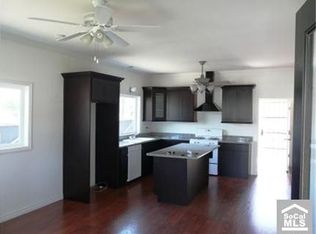 1202 W Pearl St, Anaheim, CA 92801