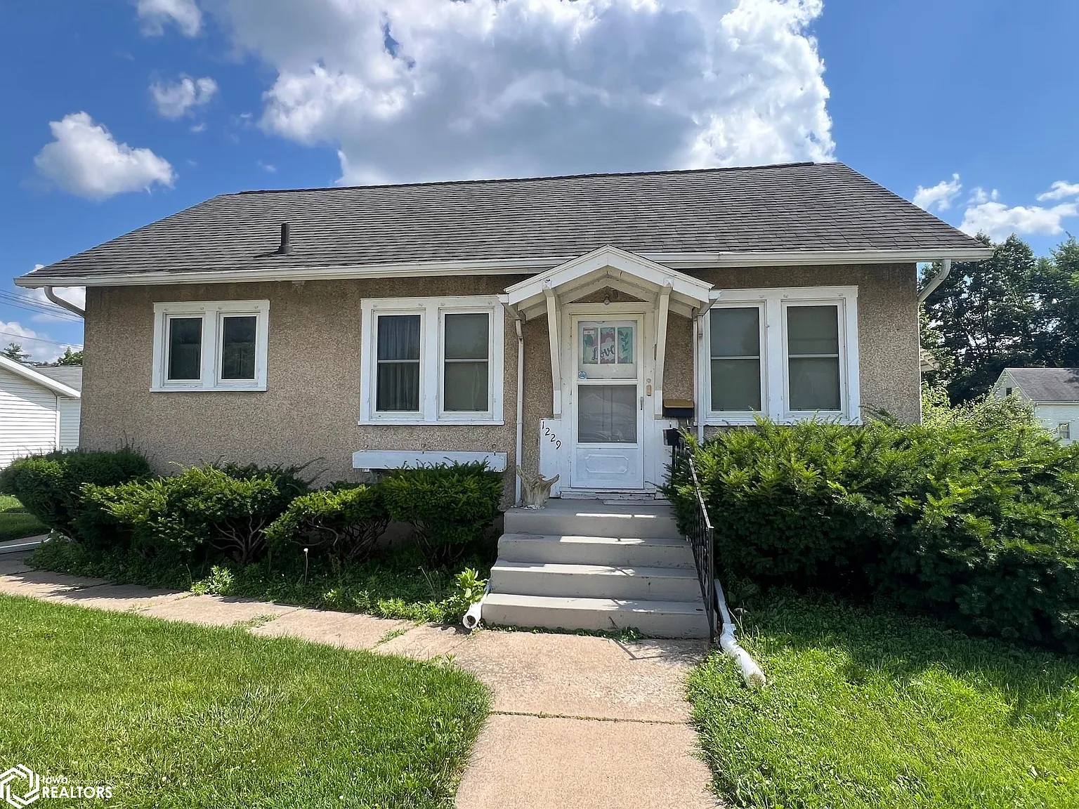 1229 Harrison Ave photo 1