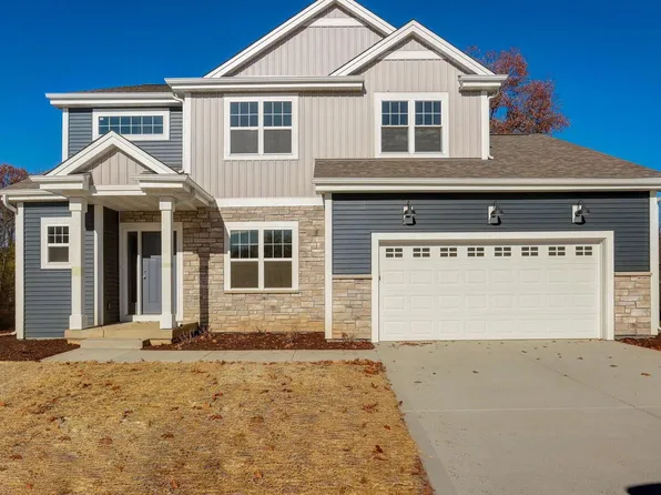 321 Paradise COURT, Hartland, WI 53029