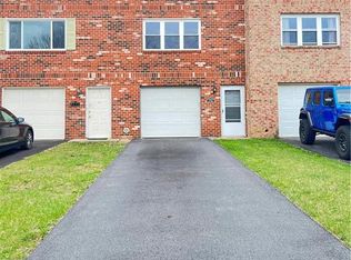 3113 Lucas Dr, Bethlehem, PA 18017