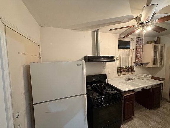 5th image of 1503 Thorain Blvd #1