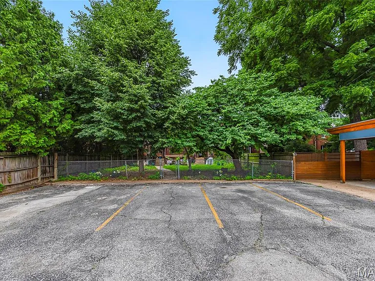 4320 W Pine Blvd #A — Photo 27