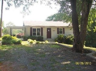 4252 Edenshire Rd, Roanoke, VA 24014