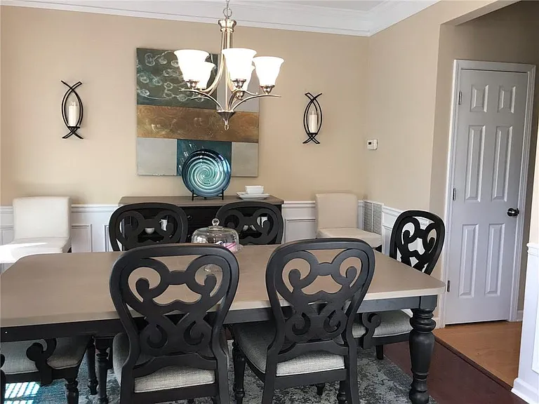 2017 Grove Park Ct — Photo 9