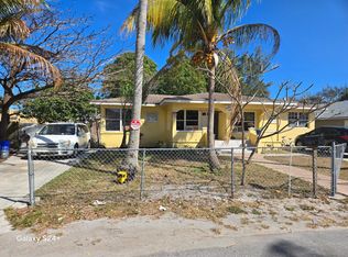 606 S Pine Street, Lake Worth, FL 33460