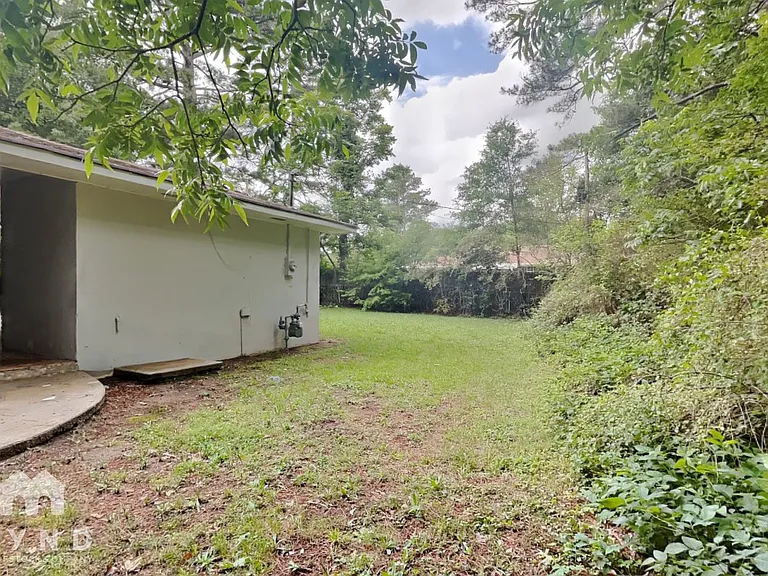 2611 Lake Harbin Rd — Photo 17