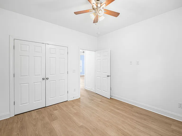3954 Beckford St — Photo 14