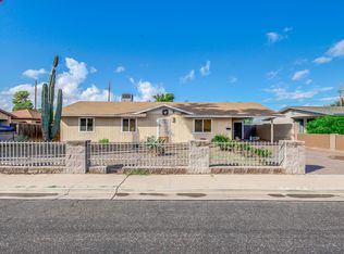 924 S Pioneer, Mesa, AZ 85204