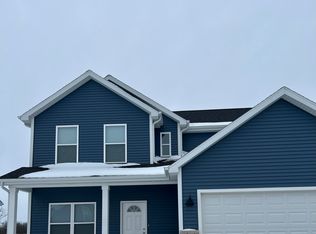 2126 Glastonbury Row, Fort Wayne, IN 46819