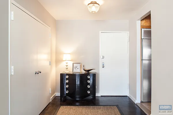Sold by Bellmarc Realty | media 6