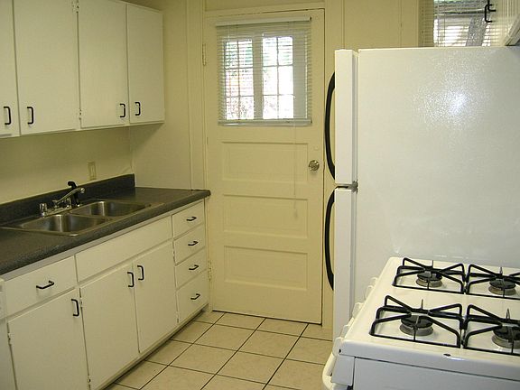 4th image of 1378 N Humboldt St APT A