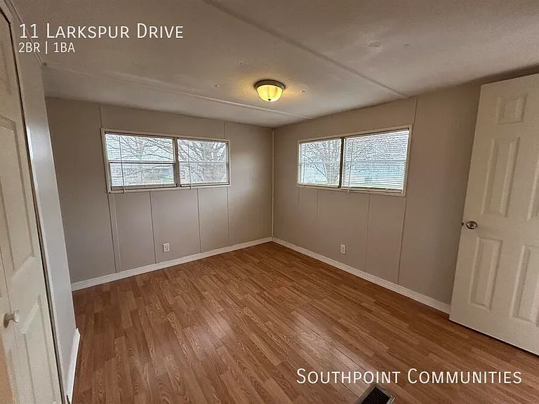 11 Larkspur Dr — Photo 7