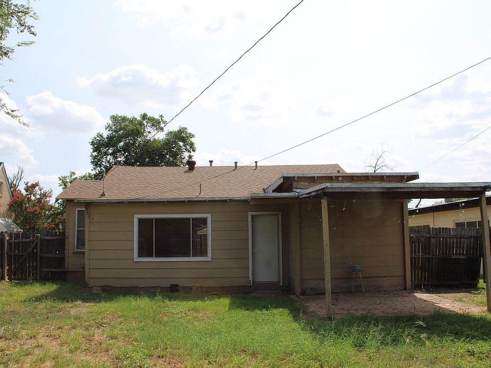 1st image of 824 Wichita Ave