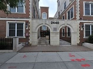2440 Massachusetts Ave UNIT 11, Cambridge, MA 02140