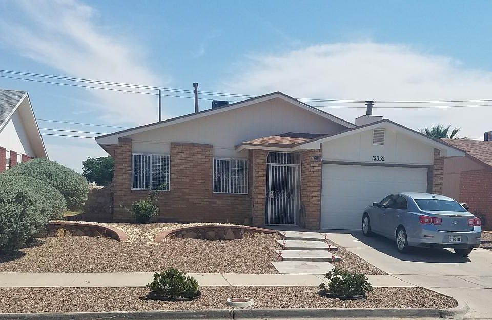 1st image of 12352 Flora Alba Dr