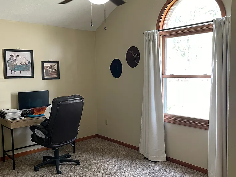 2730 Cedar Ridge Dr — Photo 9