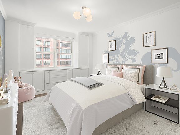 2nd image of 333 E 79th St APT 8Z