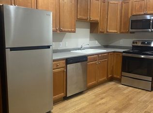 4801 N Main St #107, Fall River, MA 02720