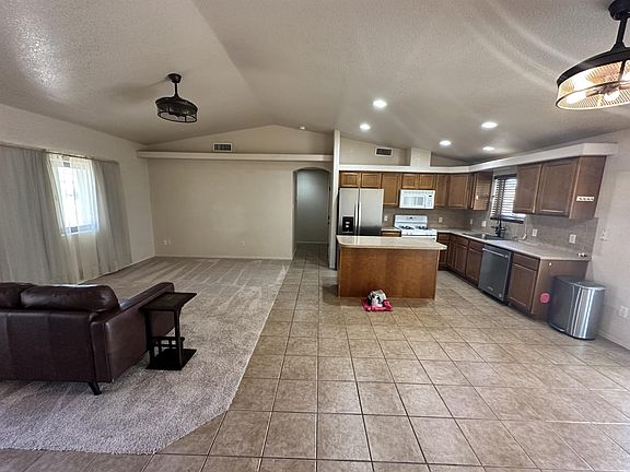 4th image of 11816 E Omega Ln