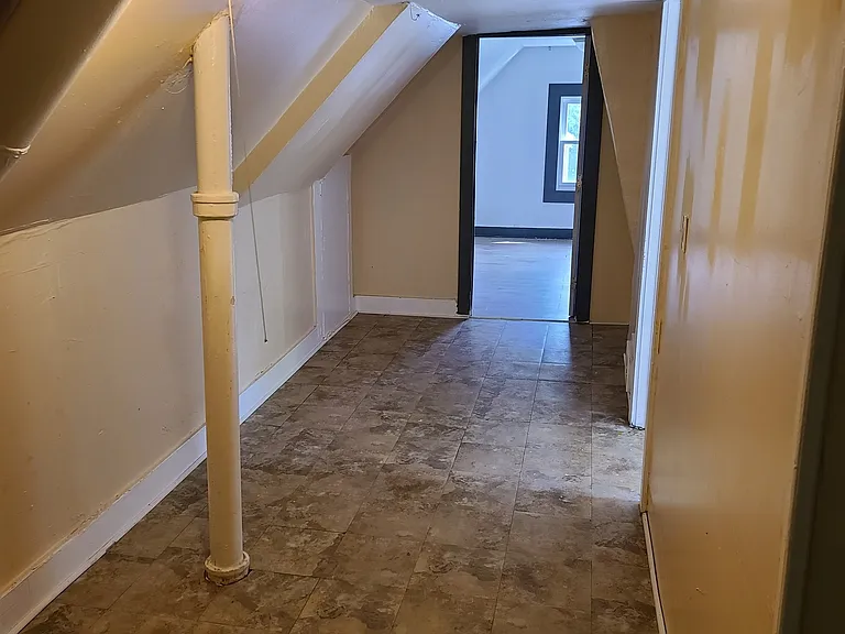 27 Lilac St #2 — Photo 11