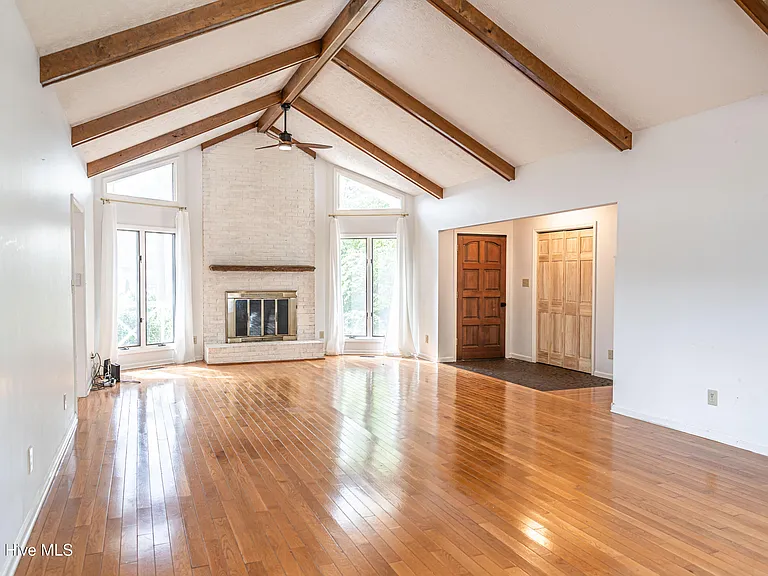 2 Sassafras Ln — Photo 21