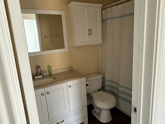 5th image of 7109 Oak Meadow Dr #A