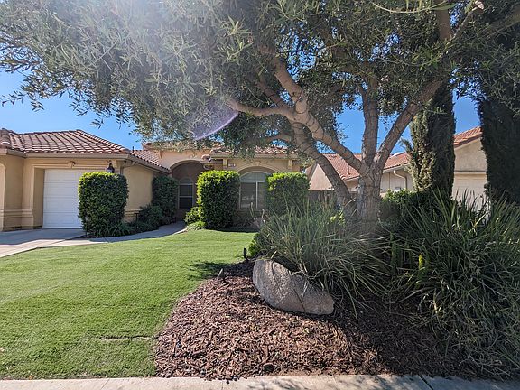 3rd image of 156 Asilomar Dr