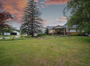 3780 Hawkins Rd, Jackson, MI 49201