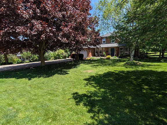 4th image of 11 Lynda Ave