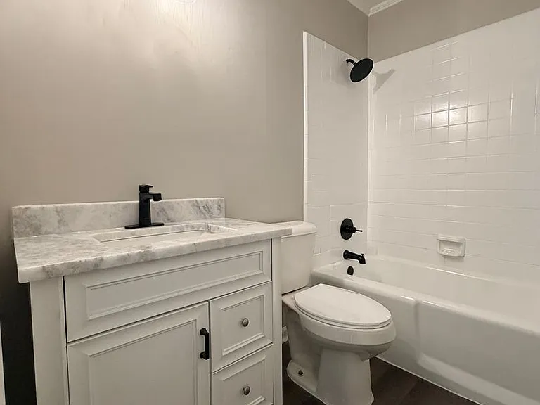 306 Lynnewood Dr — Photo 18