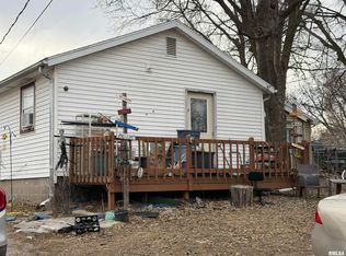 1508 Norman Dr, Pekin, IL 61554