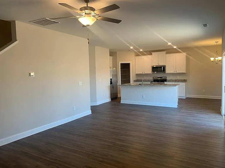 10 Level Dr — Photo 3