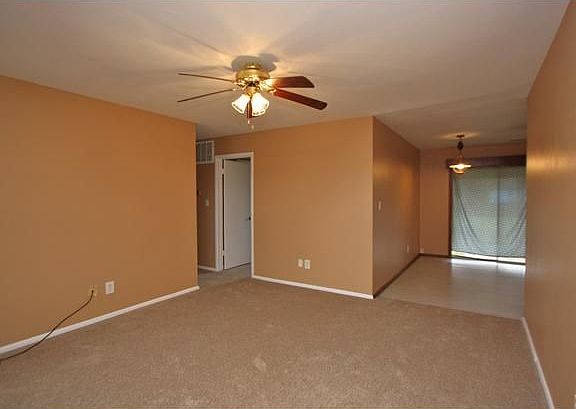 5th image of 1032 SW 55th St