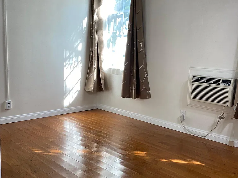 327 Western Ave #A — Photo 18