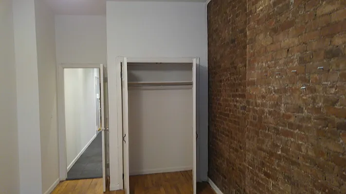 Rented by Brick Real Estate | media 43