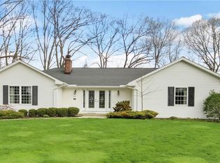 118 Garwood Dr, Canfield, OH 44406