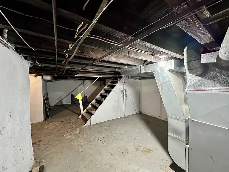 115 E Home St — Photo 18