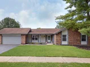 14220 Cooperstown Dr, Chesterfield, MO 63017