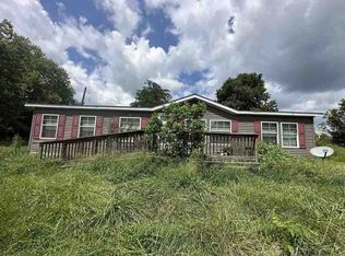 27 Charlie Brown Rd, Paint Lick, KY 40461