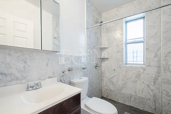 Rented by Brick&Mortar | media 14