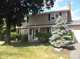 236 Tolpa Cir, Chicopee, MA 01020
