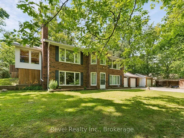 18 Bessie Ave S, Trent Lakes, ON K0M 1A0