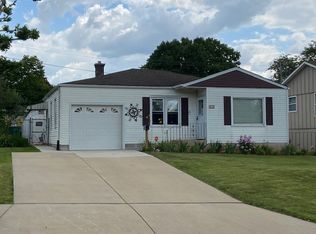 1502 Burry St, Joliet, IL 60435